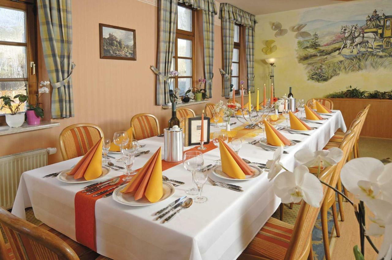 Hotel Zur Post Schoenheide Экстерьер фото